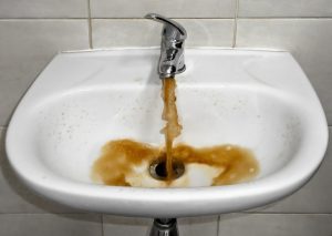 contaminated-tap-water-300x213