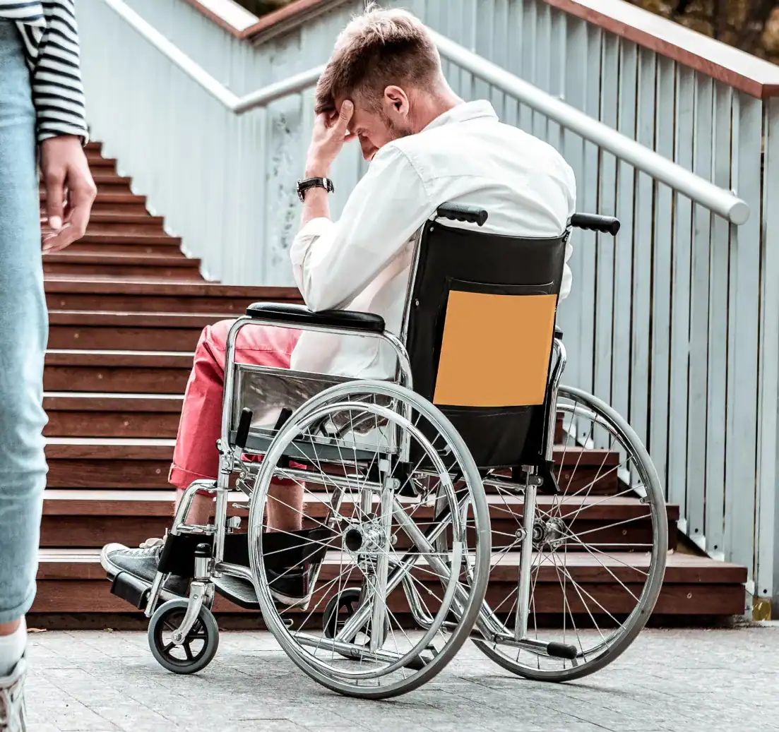 A person using a wheelchair after a paralyzing spinal cord injury in Illinois